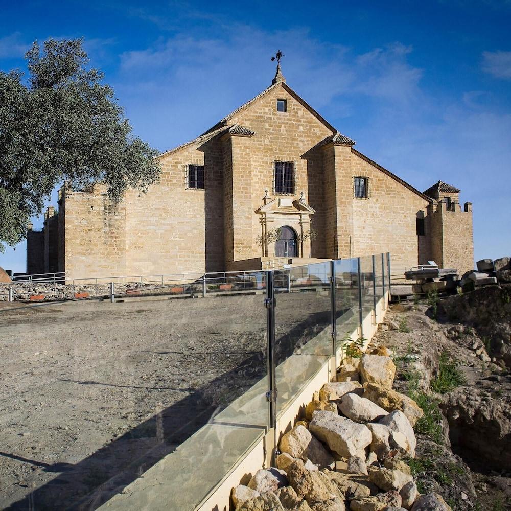 Hostal Bellido Montilla Exterior photo