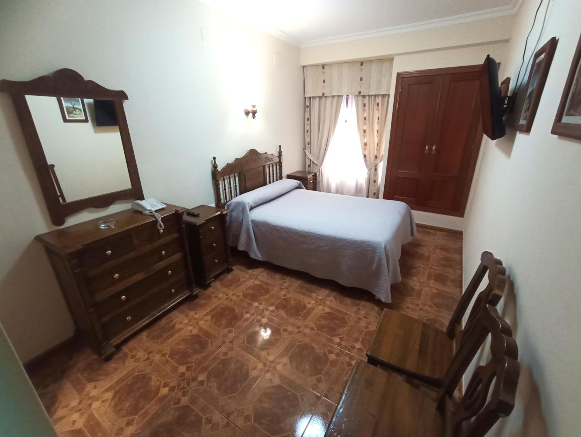 Hostal Bellido Montilla Exterior photo