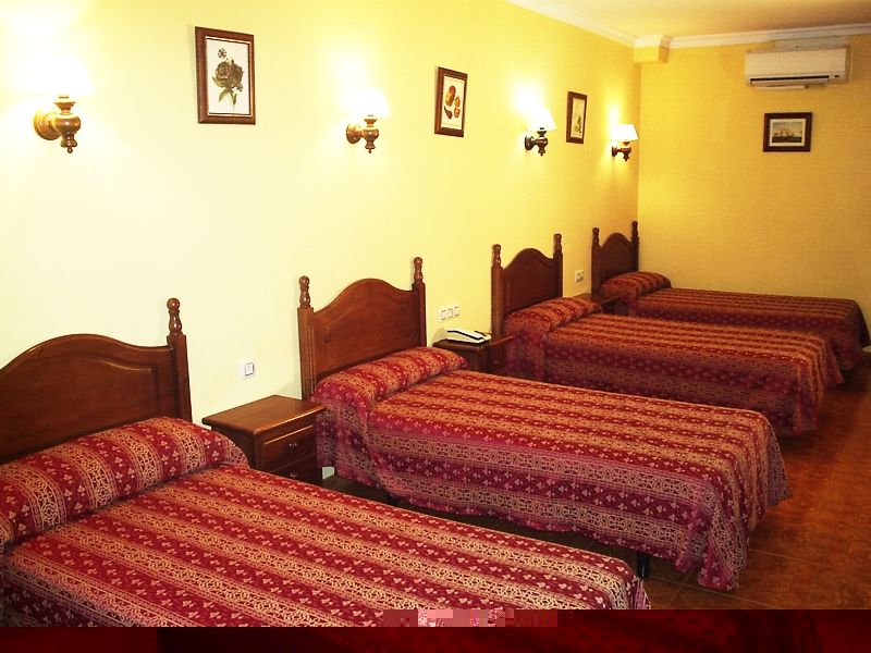 Hostal Bellido Montilla Exterior photo
